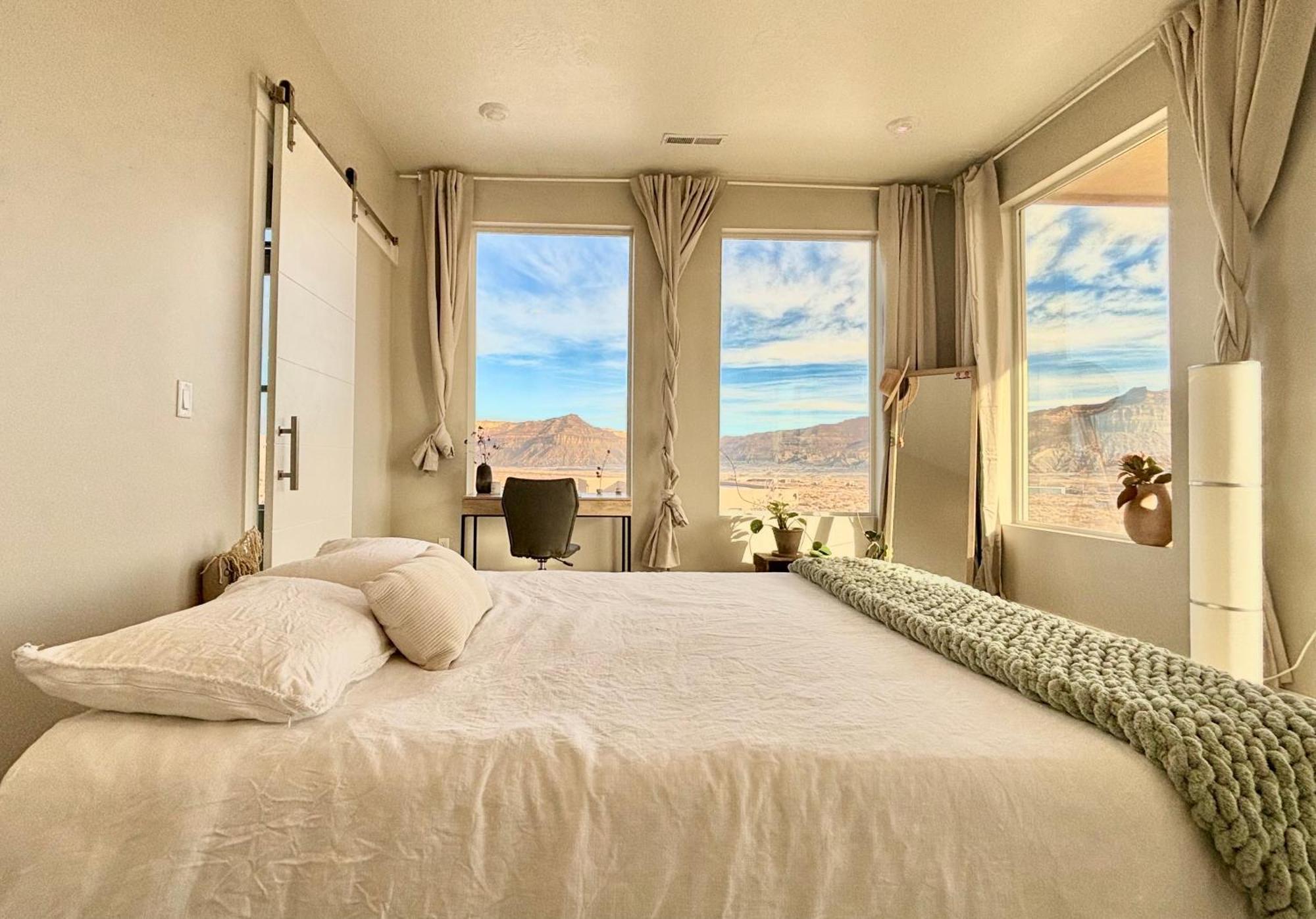 Calming Canyon Sanctuary With Grand Mesa Views Биг-Уотер Экстерьер фото